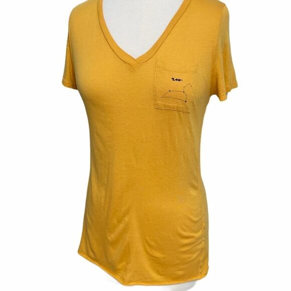Michelle By Comune Zodiac Leo Astrology Horoscope‎ T-Shirt Mango Yellow Small - Picture 5 of 9